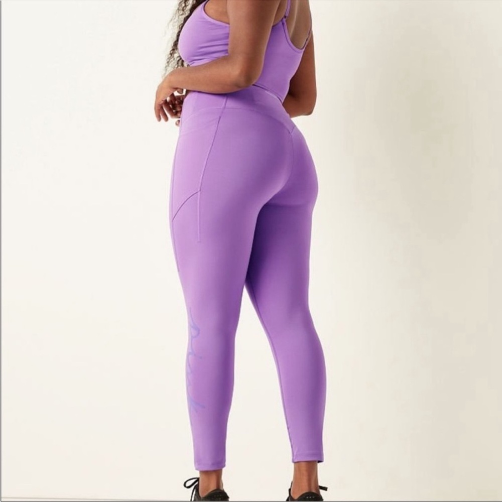 Victoria’s Secret Pink Chloe X Halle High Waist 7/8 Leggings
